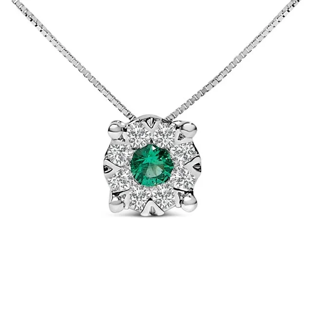 14K White Gold 3.8 MM Green Emerald and 1/3 Cttw Diamond Composite Halo 18″ Pendant Necklace (F-G Color, VS2-SI1 Clarity)