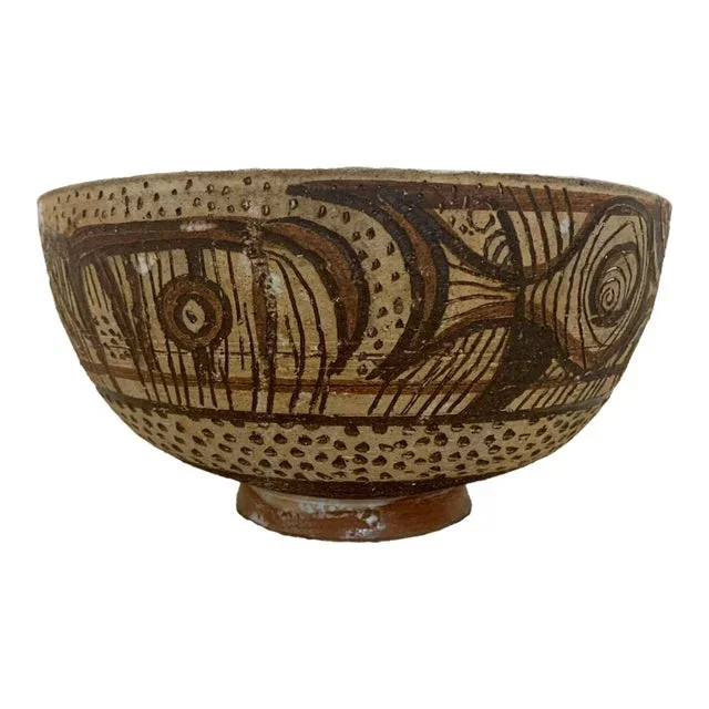 . 1950s Frans Wildenhain Sgrafitto and Slip Decorated Studio Pottery Bowl