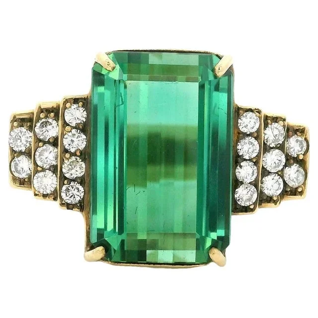 Art Deco 18K Yellow Gold Green Tourmaline and Diamond Cocktail Ring, Circa 1930s