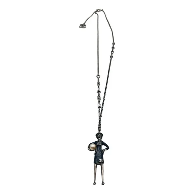 Chanel Figurine