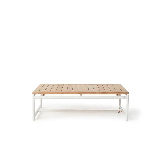 Pasadena Coffee Table in White Aluminum
