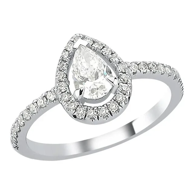 The Celina Petite Ring in 14k White Gold Lab Grown Diamonds by Lumeniri, Size 5