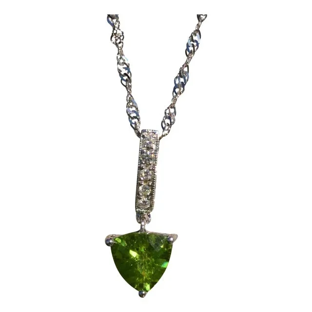 The Larksburgh: Ladies Trillion Peridot and Diamond Necklace in White Gold